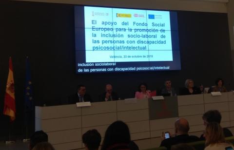 Profesionales del programa Azarbe participan en una jornada sobre promoción de la inclusión sociolaboral de personas con discapacidad 2019.