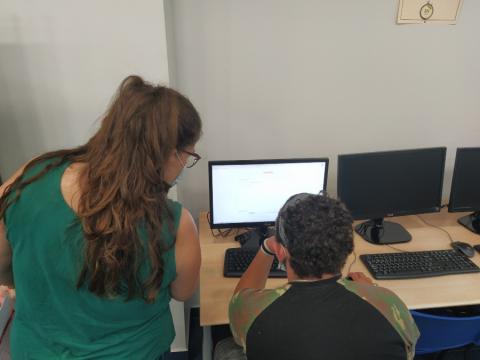 Un grupo de jóvenes atendidos en el Programa de Inserción de Azarbe participan en el I Foro de Empleo Virtual de la Región de Murcia